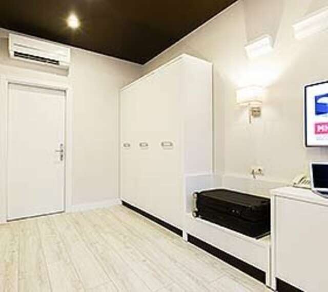 Гостиница Далиси Санкт-Петербург-240